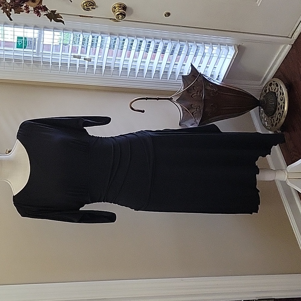 Rabbit Rabbit Rabbit Designs Black Ruched Dress Stretch 1/2 sleeve scoop neck 8